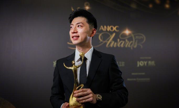 日本队轻取葡萄牙队，马龙扛起全队